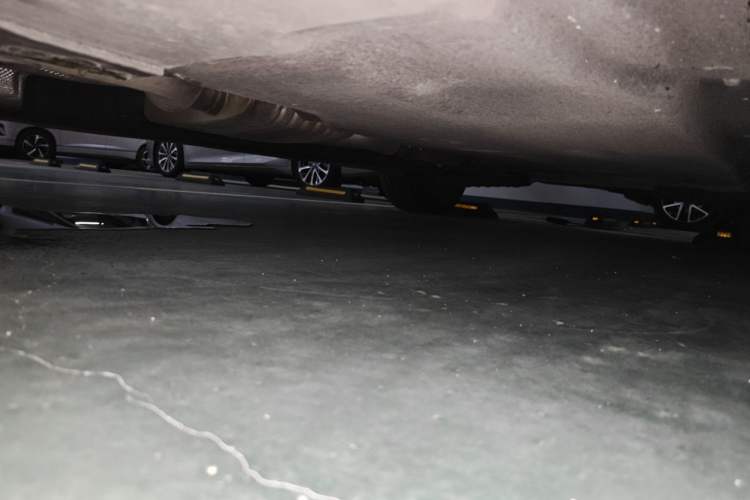 Used Audi A4L 2022 40 TFSI Luxury Dynamic Model Chassis Front Left