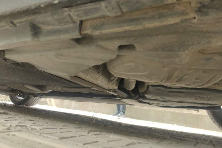 Used Audi A4L 2022 40 TFSI Luxury Dynamic Model Chassis Front Left