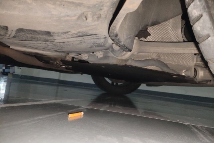 Used Audi A4L 2022 40 TFSI Luxury Dynamic Model Chassis Front Right