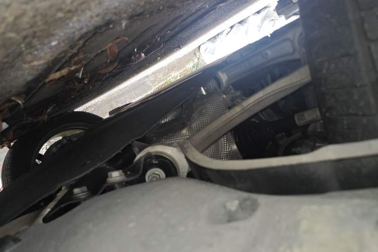 Used Audi A4L 2022 40 TFSI Luxury Dynamic Model Chassis Front Right