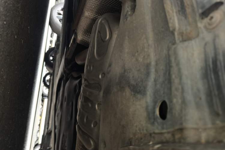 Used Audi A4L 2022 40 TFSI Luxury Dynamic Model Chassis Rear Left