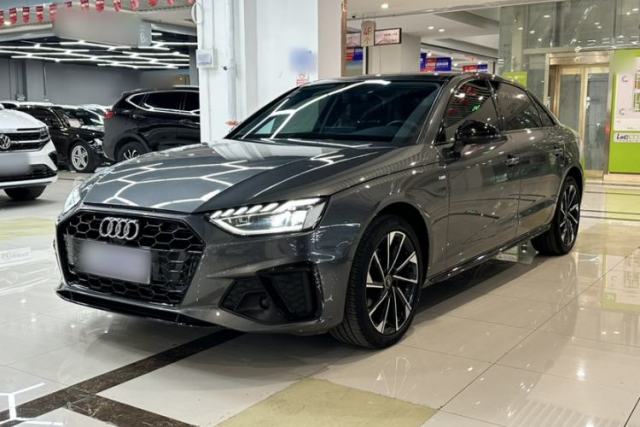Used Audi A4L 2022 40 TFSI Luxury Dynamic Model