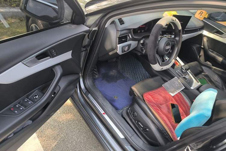 Used Audi A4L 2022 40 TFSI Fashion Dynamic Model Driver Seat