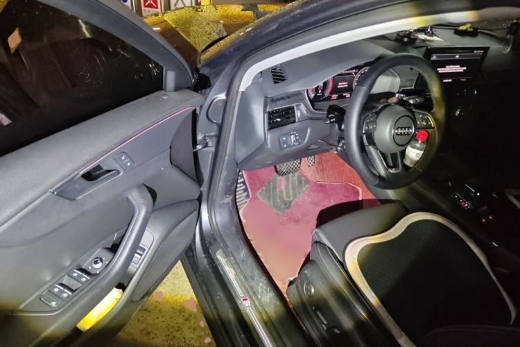Used Audi A4L 2022 40 TFSI Fashion Dynamic Model Driver Seat