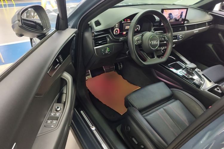 Used Audi A4L 2022 40 TFSI quattro RS Performance Package Driver Seat