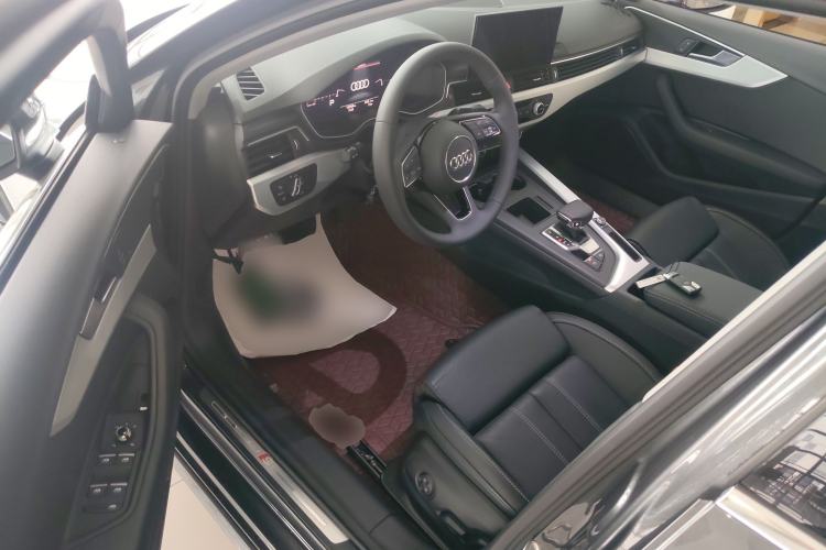 Used Audi A4L 2022 40 TFSI Fashion Dynamic Model Driver Seat