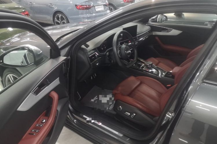 Used Audi A4L 2022 40 TFSI Luxury Dynamic Model Driver Seat