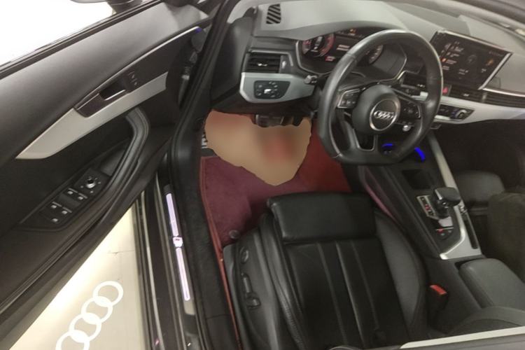 Used Audi A4L 2022 40 TFSI Luxury Dynamic Model Driver Seat