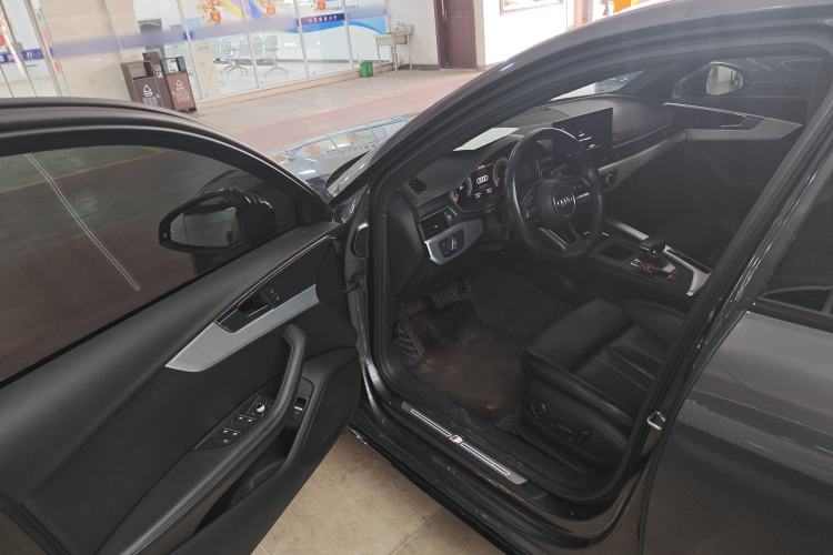 Used Audi A4L 2022 40 TFSI Luxury Dynamic Model Driver Seat