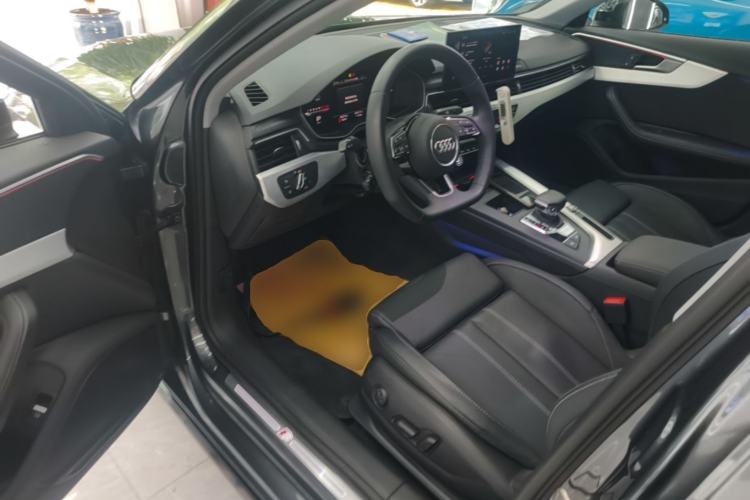 Used Audi A4L 2022 40 TFSI Luxury Dynamic Model Driver Seat