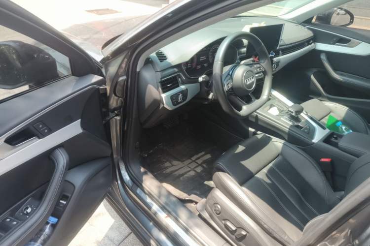 Used Audi A4L 2022 40 TFSI Luxury Dynamic Model Driver Seat