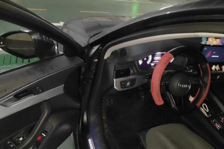 Used Audi A4L 2022 40 TFSI Fashion Dynamic Model Driver Seat