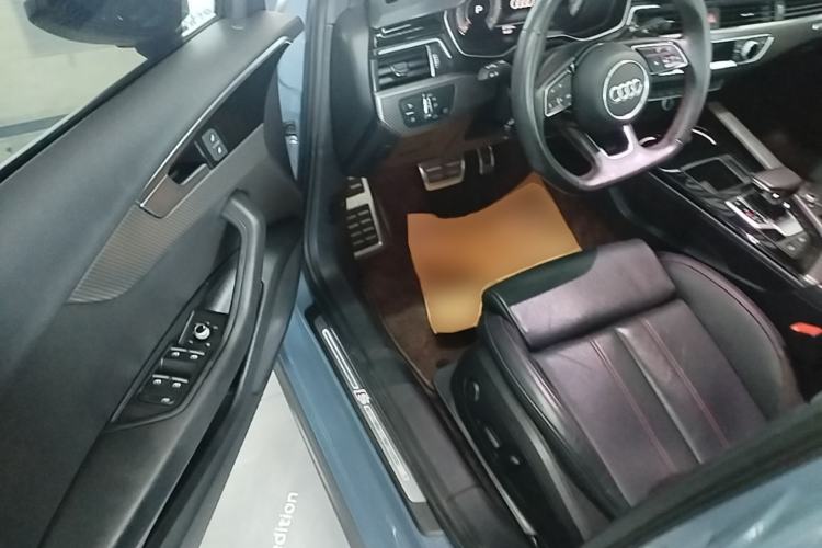 Used Audi A4L 2022 40 TFSI quattro RS Performance Package Driver Seat