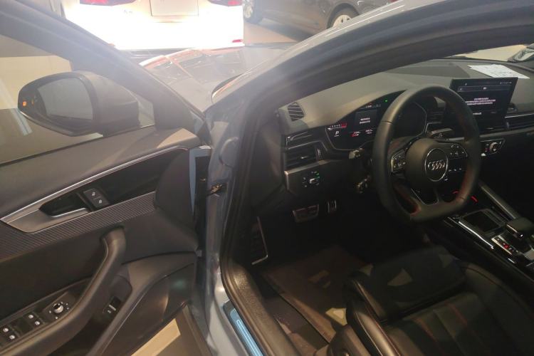 Used Audi A4L 2022 40 TFSI quattro RS Performance Package Driver Seat