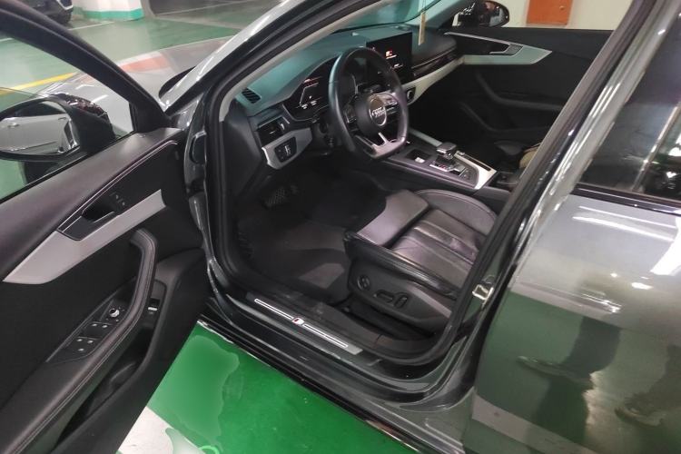 Used Audi A4L 2022 40 TFSI Luxury Dynamic Model Driver Seat