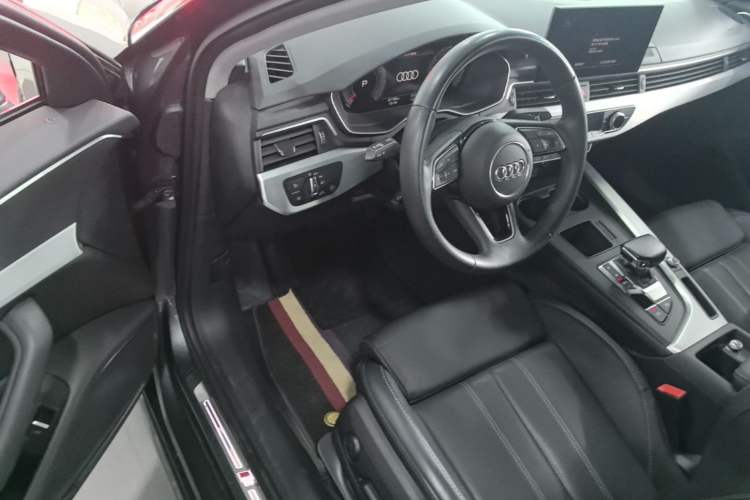Used Audi A4L 2022 40 TFSI Fashion Dynamic Model Driver Seat