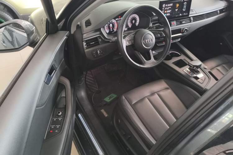 Used Audi A4L 2022 40 TFSI Luxury Prestige Edition Driver Seat