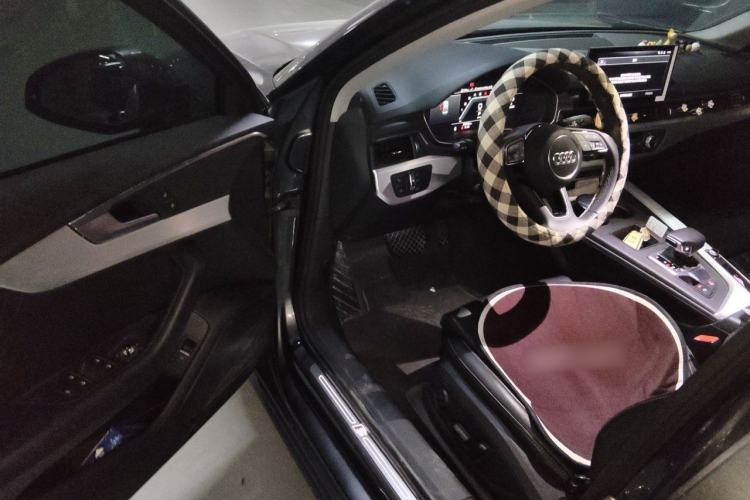 Used Audi A4L 2022 40 TFSI Fashion Dynamic Model Driver Seat