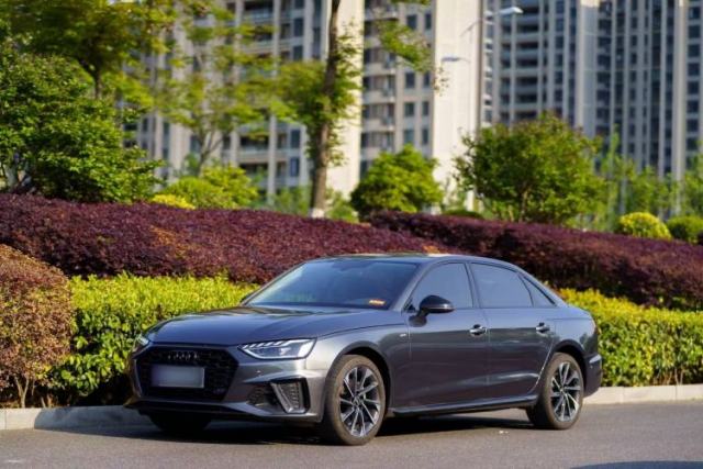 Used Audi A4L 2022 40 TFSI Luxury Dynamic Model