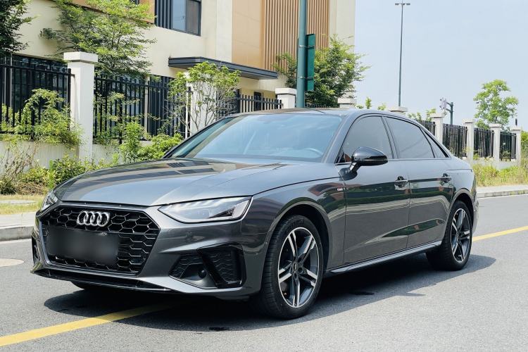 Used Audi A4L 2022 40 TFSI Luxury Dynamic Model Guazi used car, China used car export, Used car for sale, Used  cars, Cheapest cars for sale