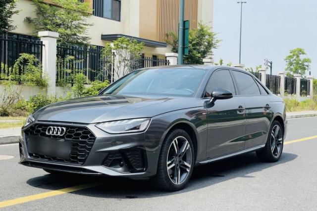 Used Audi A4L 2022 40 TFSI Luxury Dynamic Model