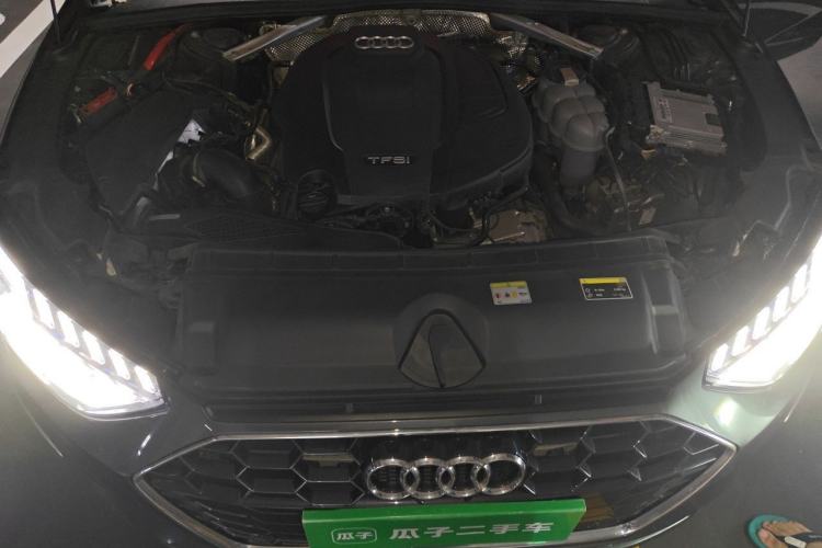 Used Audi A4L 2022 40 TFSI Fashion Dynamic Model Engine Bay