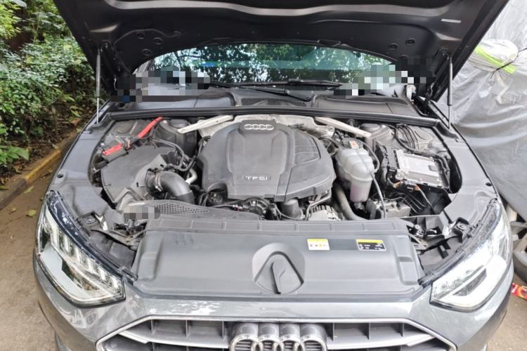 Used Audi A4L 2022 40 TFSI Stylish and Elegant Edition Engine Bay