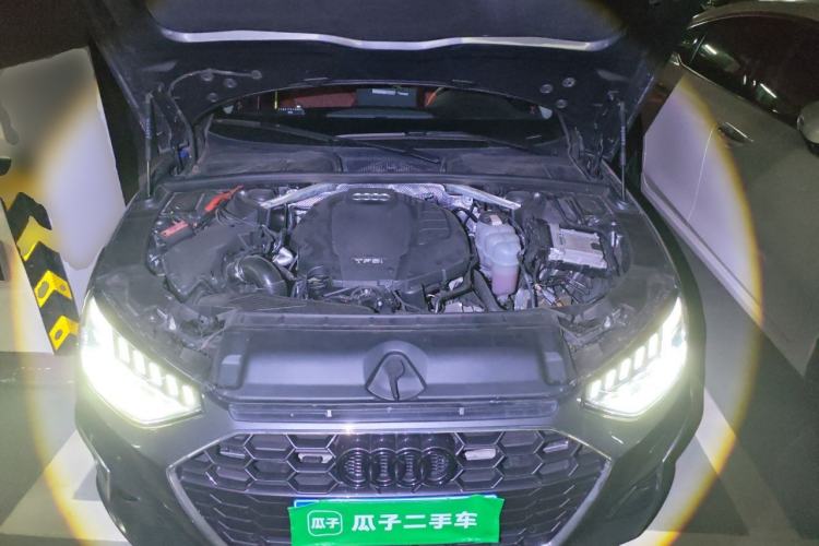 Used Audi A4L 2022 40 TFSI Fashion Dynamic Model Engine Bay