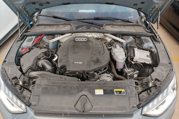 Used Audi A4L 2022 40 TFSI quattro RS Performance Package Engine Bay