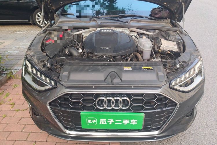 Used Audi A4L 2022 40 TFSI Fashion Dynamic Model Engine Bay
