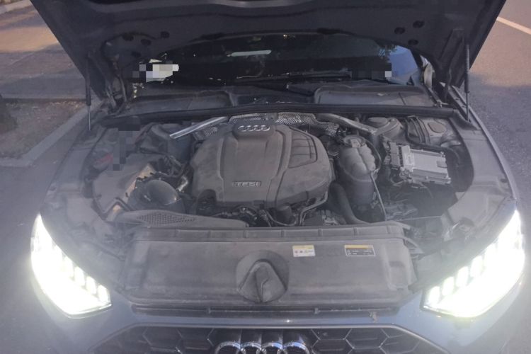 Used Audi A4L 2022 40 TFSI quattro RS Performance Package Engine Bay