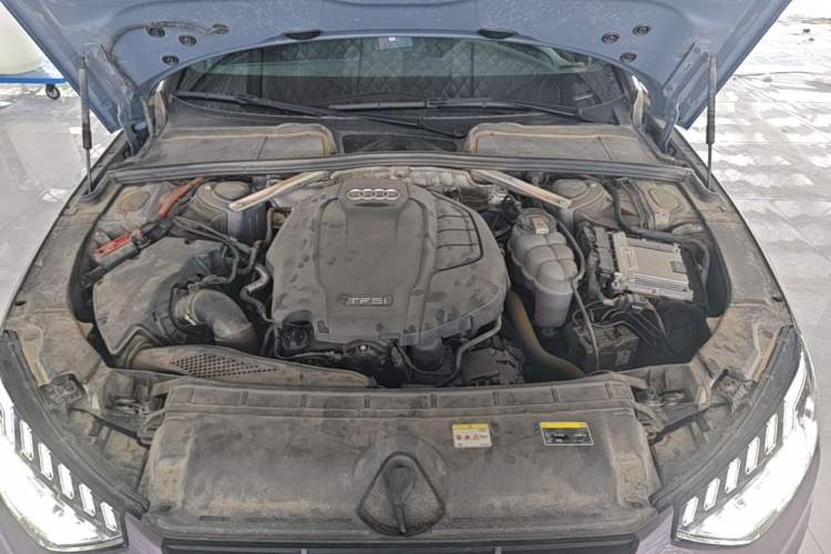 Used Audi A4L 2022 40 TFSI quattro RS Performance Package Engine Bay