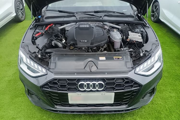 Used Audi A4L 2022 40 TFSI Luxury Dynamic Model Engine Bay