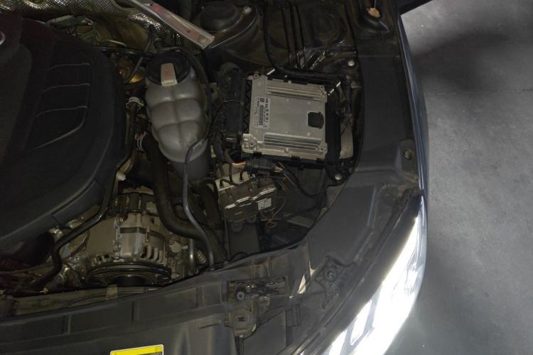 Used Audi A4L 2022 40 TFSI Fashion Dynamic Model Engine Bay Left