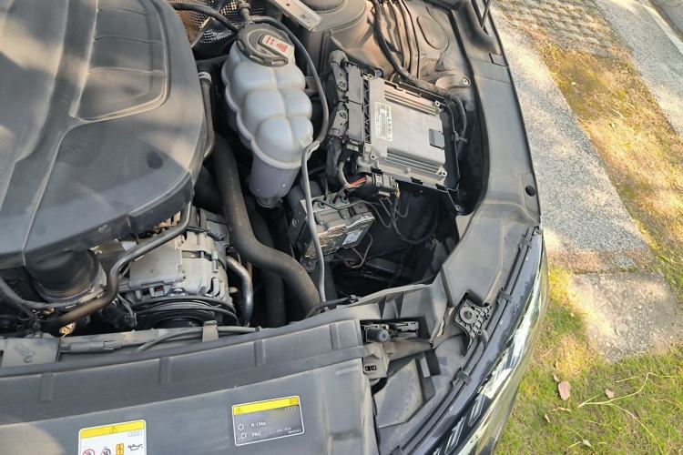 Used Audi A4L 2022 40 TFSI Fashion Dynamic Model Engine Bay Left