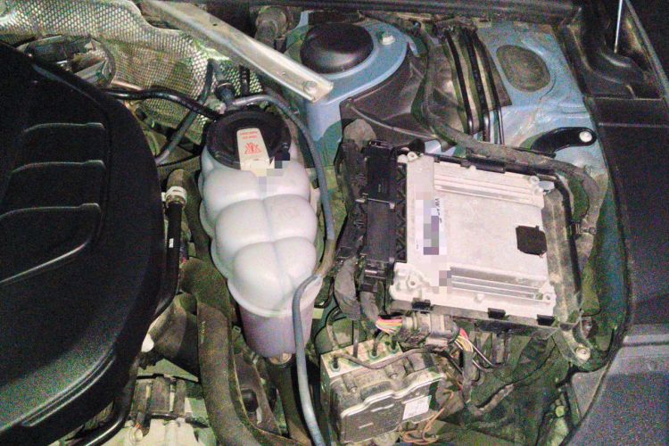 Used Audi A4L 2022 40 TFSI quattro RS Performance Package Engine Bay Left