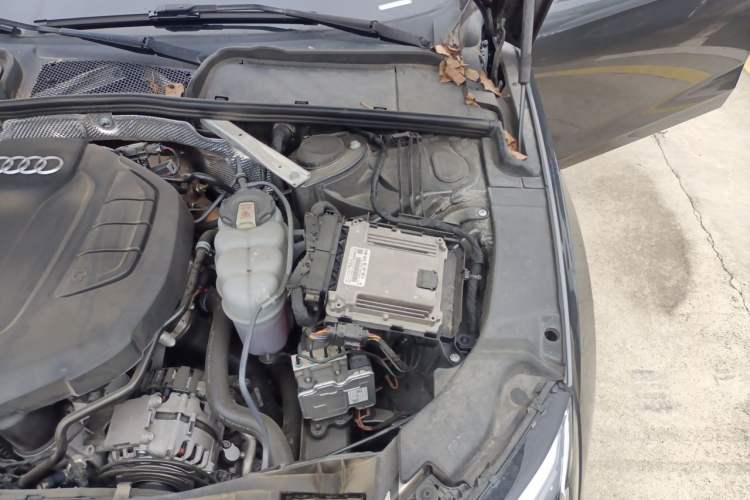 Used Audi A4L 2022 40 TFSI Fashion Dynamic Model Engine Bay Left