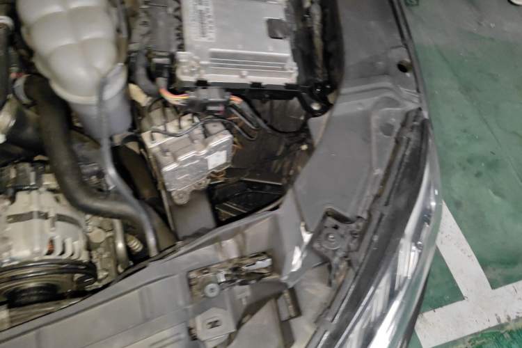 Used Audi A4L 2022 40 TFSI Fashion Dynamic Model Engine Bay Left