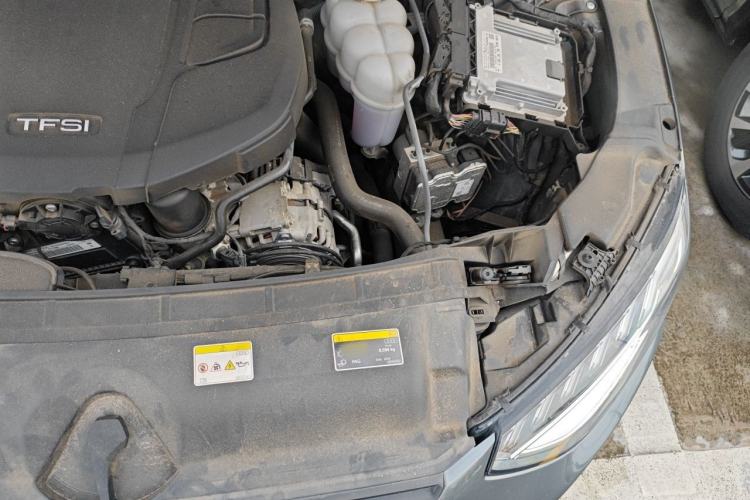 Used Audi A4L 2022 40 TFSI Fashion Dynamic Model Engine Bay Left