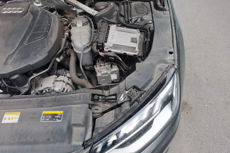 Used Audi A4L 2022 40 TFSI Fashion Dynamic Model Engine Bay Left