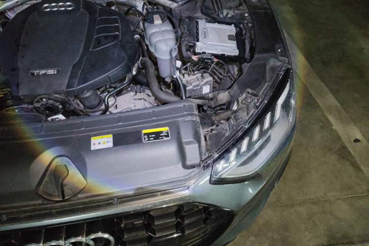 Used Audi A4L 2022 40 TFSI Luxury Dynamic Model Engine Bay Left
