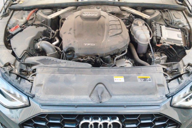 Used Audi A4L 2022 40 TFSI Luxury Dynamic Model Engine Bay