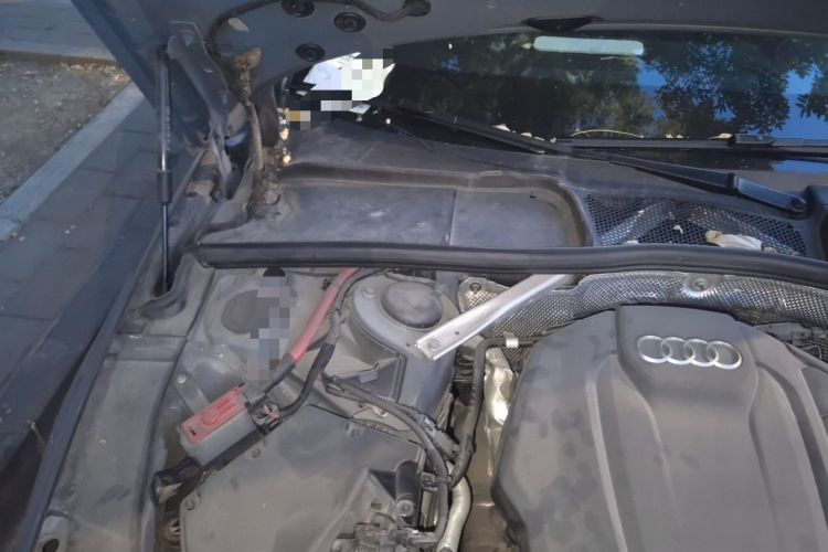 Used Audi A4L 2022 40 TFSI quattro RS Performance Package Engine Bay Right