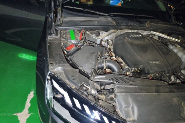 Used Audi A4L 2022 40 TFSI Fashion Dynamic Model Engine Bay Right