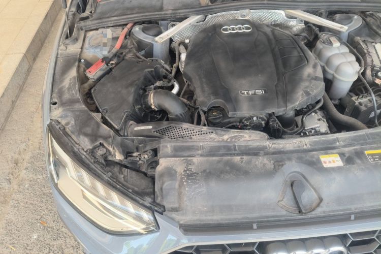 Used Audi A4L 2022 40 TFSI quattro RS Performance Package Engine Bay Right