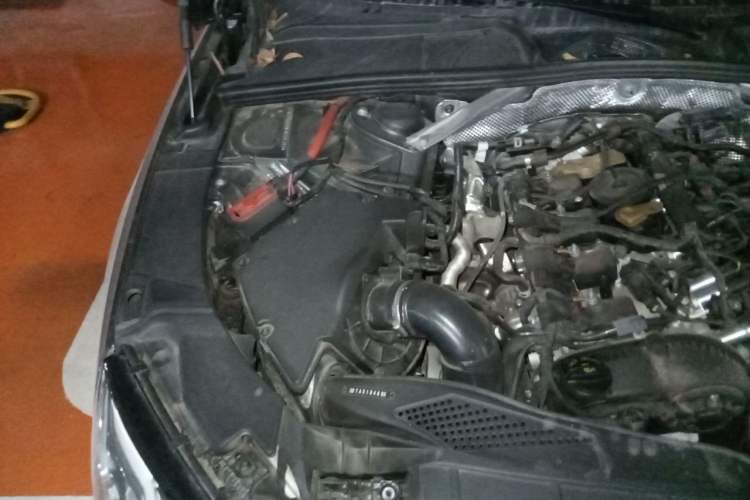 Used Audi A4L 2022 40 TFSI Fashion Dynamic Model Engine Bay Right