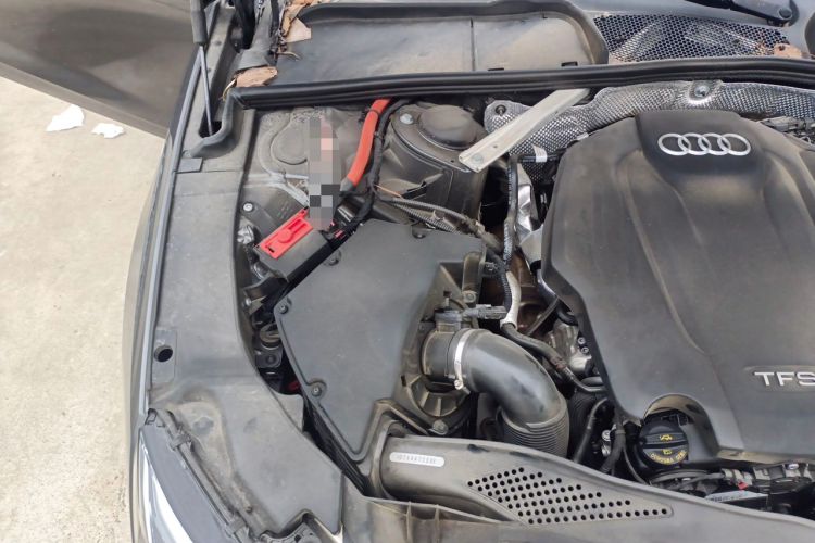 Used Audi A4L 2022 40 TFSI Fashion Dynamic Model Engine Bay Right
