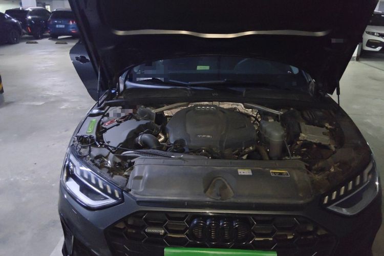 Used Audi A4L 2022 40 TFSI Luxury Dynamic Model Engine Bay Right