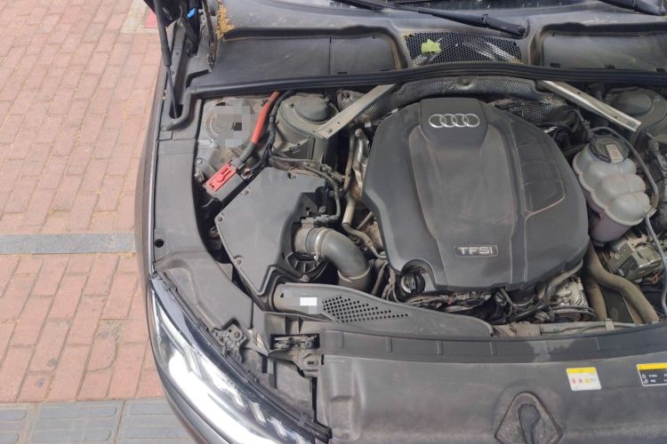 Used Audi A4L 2022 40 TFSI Fashion Dynamic Model Engine Bay Right