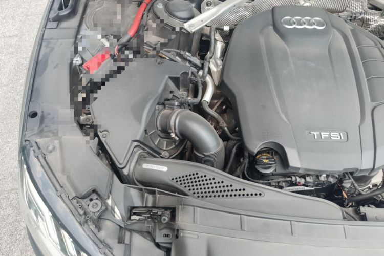 Used Audi A4L 2022 40 TFSI Luxury Dynamic Model Engine Bay Right